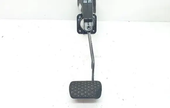 Mercedes-Benz Vito Viano W639 Brake pedal A6392901801