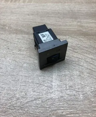 Opel Vectra C Seat heating switch 13138252