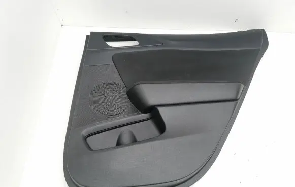 KIA Ceed Rear door card panel trim