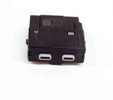 Skoda Octavia Mk4 USB socket connector 3G5035954A