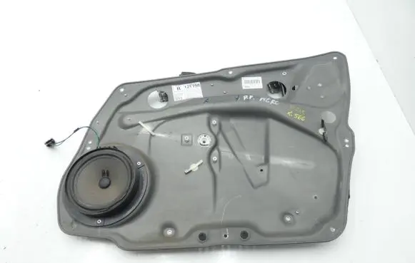 Mercedes-Benz B W245 Front window lifting mechanism without motor A1697200279 996105103