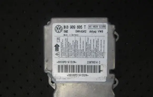 Volkswagen Jetta V Airbag control unit/module 1k0909605t 5wk43412