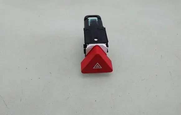 Volkswagen Golf Plus Hazard light switch 5M0953509A