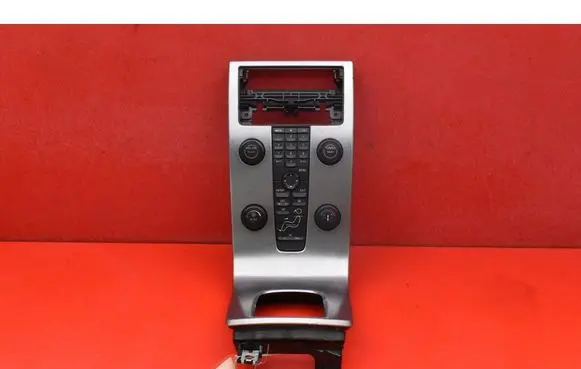Volvo V50 Climate control unit 30672565