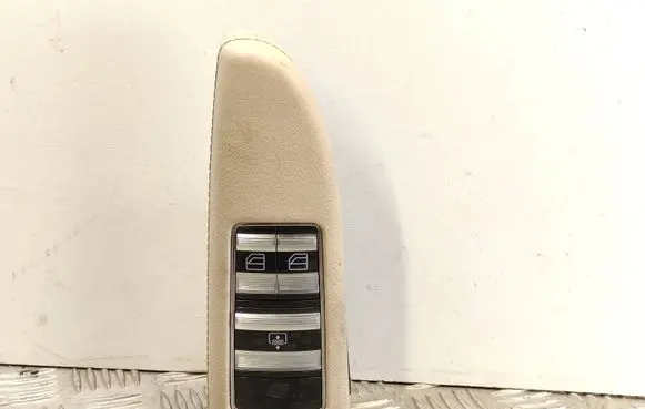Mercedes-Benz S W221 Electric window control switch A2218214651 ZGS001