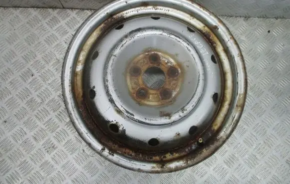 Subaru Legacy R16 steel rim 