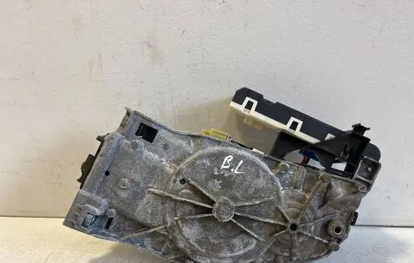 Mercedes-Benz EQC Tailgate/trunk/boot lift motor 0390204178