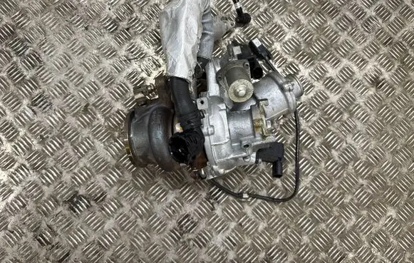 Audi Q3 F3 Turbo 06K145874M