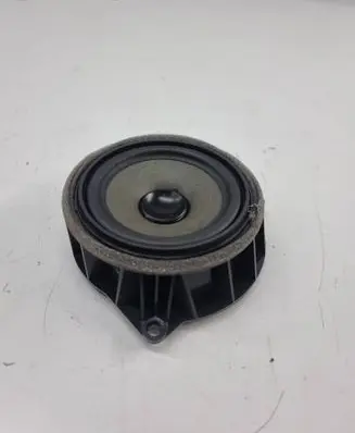 BMW X5 F15 Front door speaker 9286366