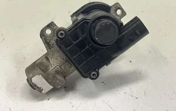 Audi A4 S4 B7 8E 8H EGR valve 700365040