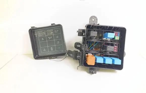 Nissan Leaf II (ZE1) Fuse box set 7154745130 243843NA0A