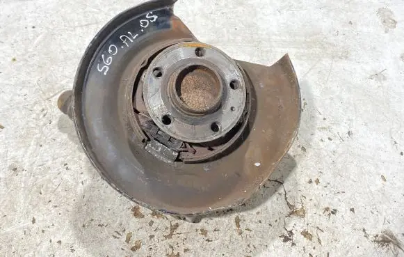 Volvo S60 Rear wheel hub spindle/knuckle 