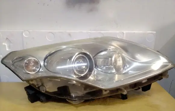 Renault Laguna III Headlight/headlamp 260100034R 89901839