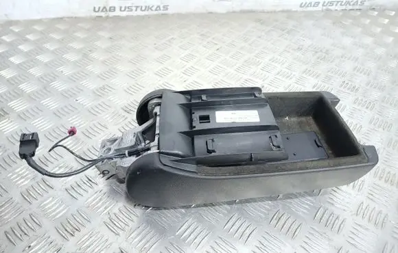 Audi A6 S6 C6 4F Armrest 4F0864207B 4F0864114