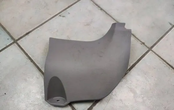 Toyota Prius+ (ZVW40) (C) pillar trim 62111-47110