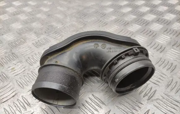Opel Insignia A Intercooler hose/pipe F20528