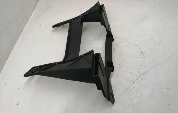 Chevrolet Cruze Headlight/headlamp mounting bracket 324411168L3