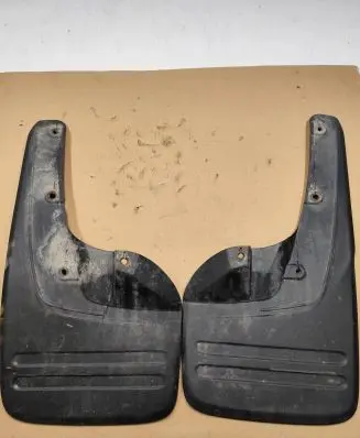 Toyota Hilux (AN10, AN20, AN30) Front mudguard 766210K110