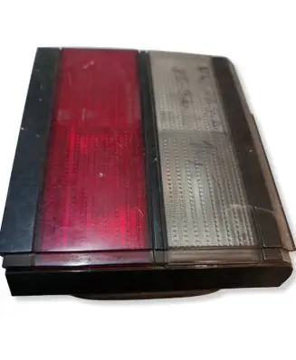 Volkswagen PASSAT B3 Tailgate rear/tail lights 333945107