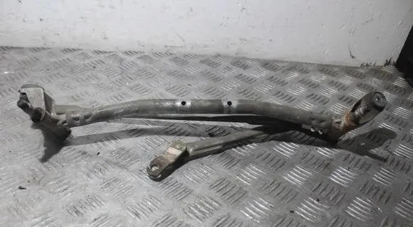 Renault Megane II Front wiper linkage 