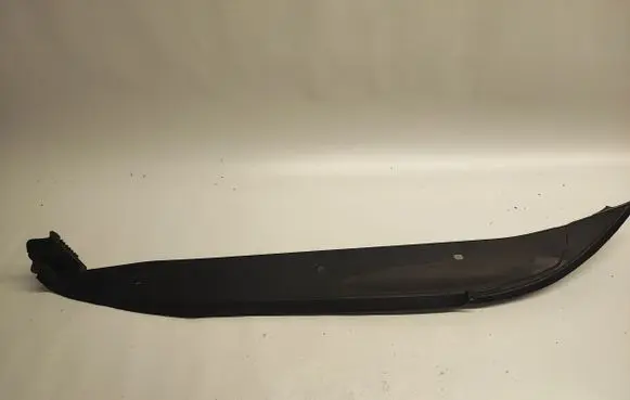Porsche Macan (95B) Fender end trim 95B854778B