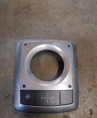 Opel Astra H Gear shifter surround trim plastic 4691000410