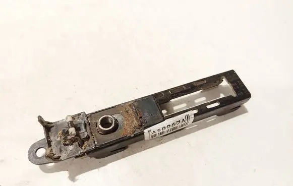 Volkswagen PASSAT B5 Seat belt adjustment rail 3b0857819b
