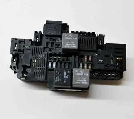 Mercedes-Benz C W205 Fuse box set A2139065706 58K616F00