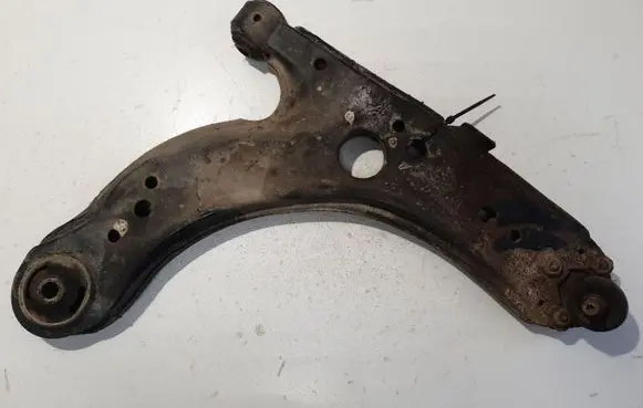 Skoda Octavia Mk1 (1U) Front lower control arm/wishbone