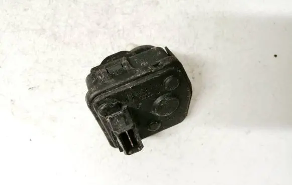Headlight level adjustment motor