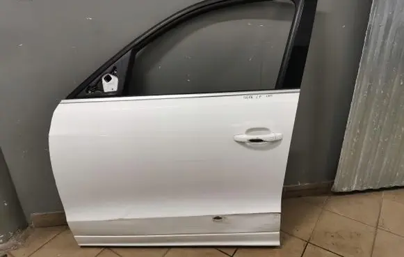 Audi Q5 SQ5 Front door