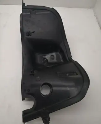 Volkswagen Touareg II Heat shield in engine bay 7P6819512