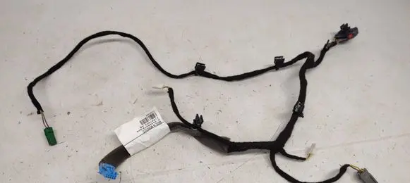 Volvo XC60 Rear door wiring loom 31667902 33358979 31667902AB