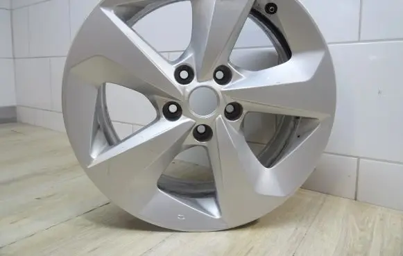 Nissan Qashqai R17 alloy rim CMS1009