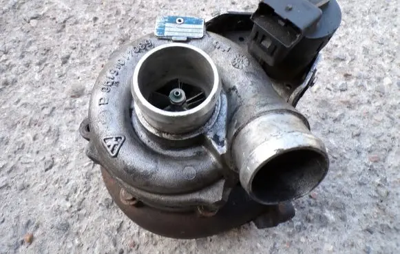 Jaguar S-Type Turbo 53049700069