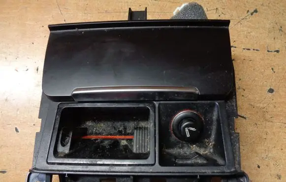 Audi A4 S4 B8 8K Car ashtray 8K0857951