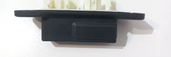 Toyota Yaris Cross Tailgate trunk handle 00012