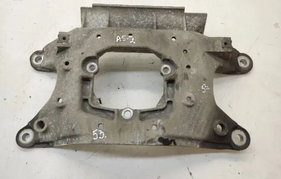 Audi A5 8T 8F Gearbox mounting bracket 8K0399268 8K0399268K