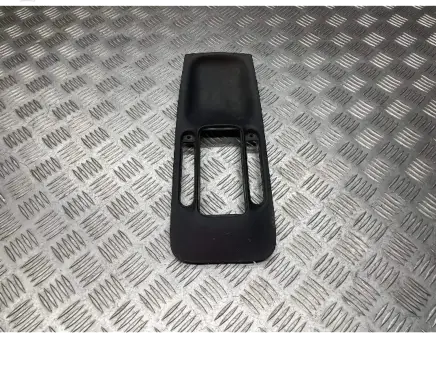 Opel Omega B1 Gear shifter surround trim plastic 90459379 2945