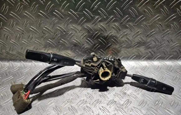 Hyundai Lantra I Wiper turn signal indicator stalk/switch 339310