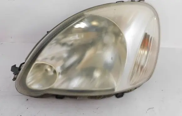 Toyota Yaris Headlight/headlamp 811500D08000 89007614