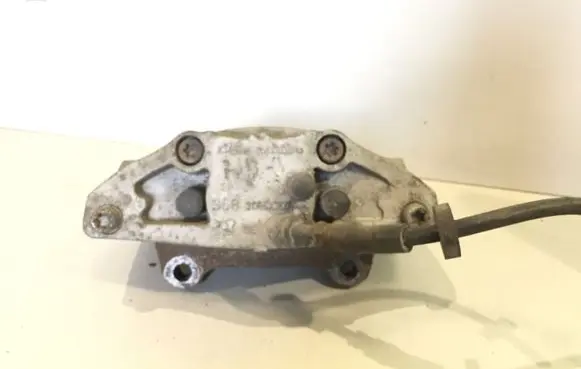 Volvo XC90 Front brake caliper 30657307