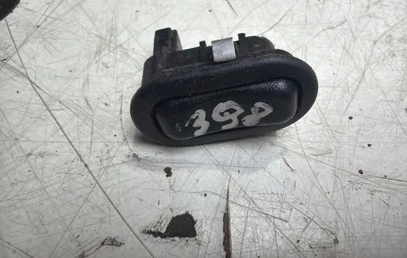Opel Zafira A Electric window control switch 90561388