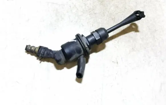 Clutch master cylinder