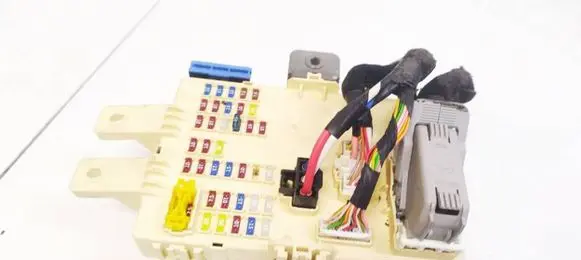 KIA Sportage Fuse box set 919503W04010