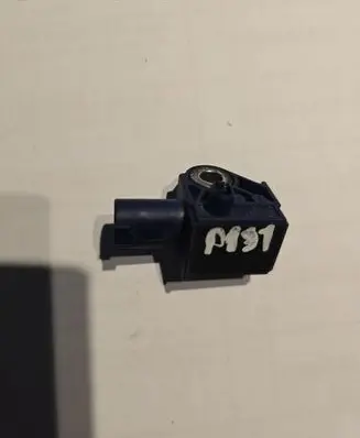 Mercedes-Benz GLK (X204) Airbag deployment crash/impact sensor A2128204926
