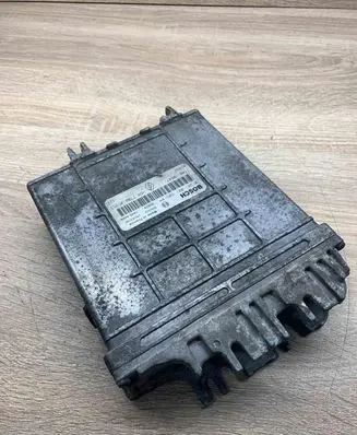 Renault Scenic I Engine control unit/module ECU 0281001809 7700110647