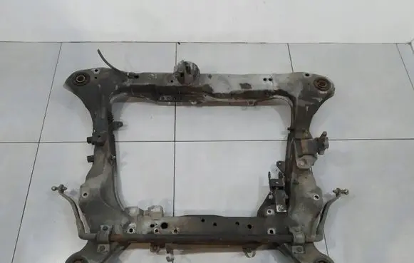 Volvo XC90 Front subframe 