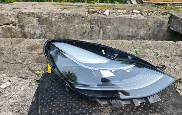 Tesla Model Y Headlight/headlamp 151495300C SCKV21088000645