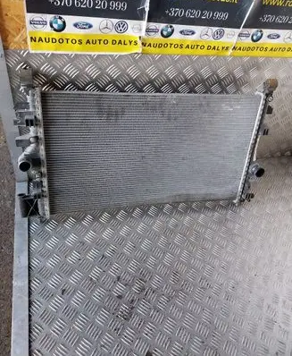 Opel Insignia A Coolant radiator 13241725 S8112001